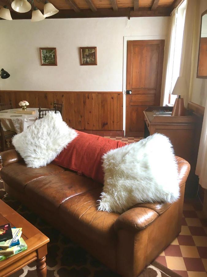 Bed and Breakfast Le Figuier La Foret-Auvray Exterior foto
