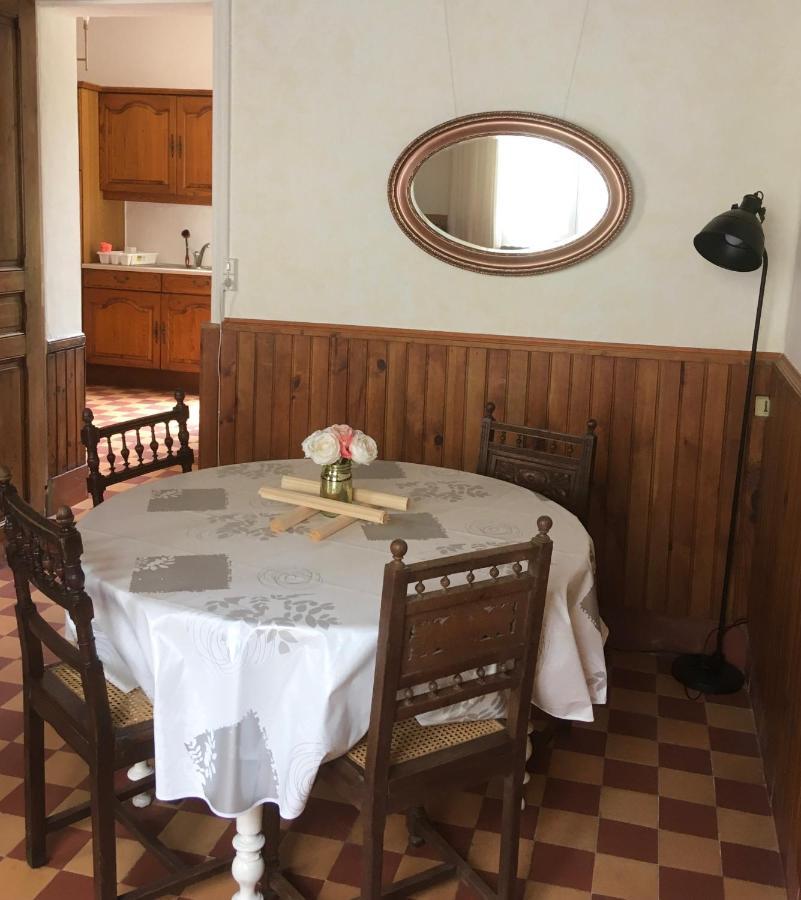 Bed and Breakfast Le Figuier La Foret-Auvray Exterior foto