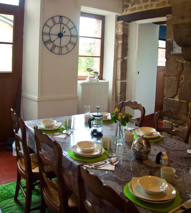 Bed and Breakfast Le Figuier La Foret-Auvray Exterior foto