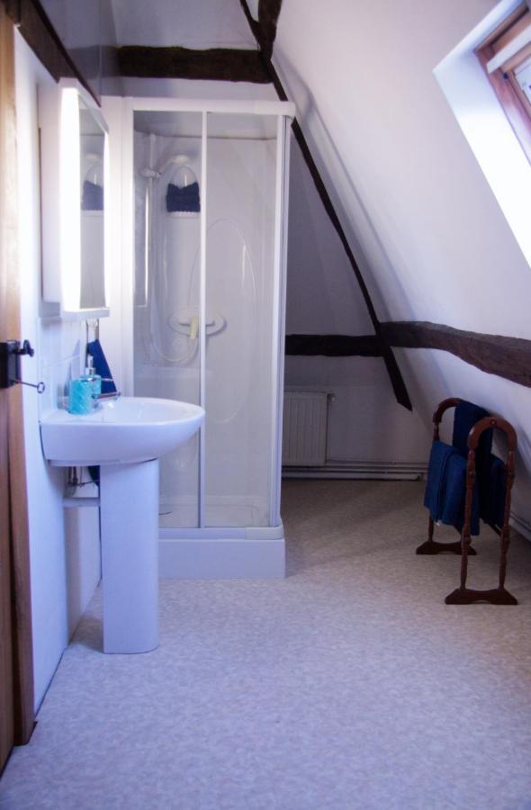 Bed and Breakfast Le Figuier La Foret-Auvray Exterior foto