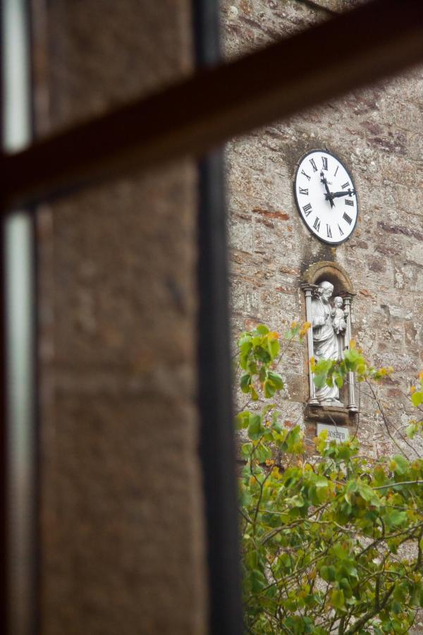 Bed and Breakfast Le Figuier La Foret-Auvray Exterior foto